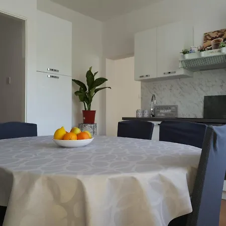 Apartamento Lara *