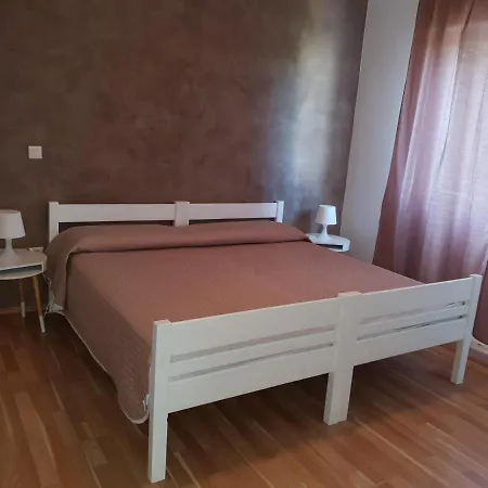 Apartamento Lara *